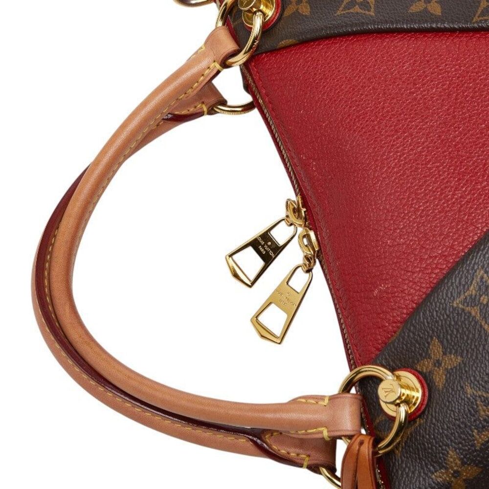 Louis Vuitton V Tote BB Handbag - Picture 10 of 10